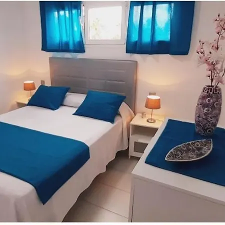 Zona Yumbo Apartman *