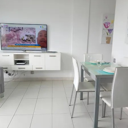 Апартаменты Zona Yumbo *